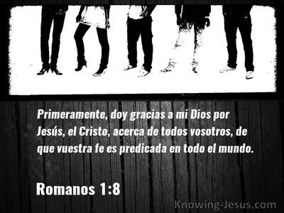 Romanos 1:8 (negro)